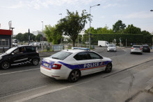 Une voiture de police à Drancy, le samedi 3 mai.