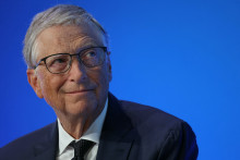 Bill Gates, assiste au ministère français de l'Économie et des Finances, à Paris, le 5 décembre 2023.