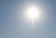 Le soleil (illustration).