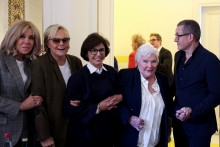 Line Renaud a fait don de ses archives à l'État, le 12 main en présence de Brigitte Macron et Rachida Dati