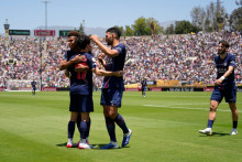 Le PSG réussit son entrée en lice en s'imposant dans le Rose Bowl de Pasadena