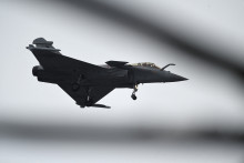 Un Rafale en vol lors du Salon du Bourget en 2019