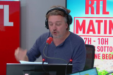 "Moi aussi je suis le fils d’un chanteur" : la révélation d'Alex Vizorek devant Claude François Jr et Jonathan Dassin