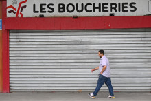 Une boucherie fermée temporairement par décision préfectorale, par mesure de précaution, suite à la contamination par la bactérie E. coli à Saint-Quentin le 23 juin 2025.