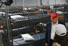 Donald Trump inaugure "l'Alcatraz des alligators"