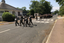 A Brétigny-sur-Orge. Des jeunes du service militaire s’entraînent pour le défilé du 14 juillet.