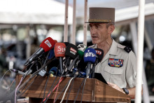Le général Pascal Ianni lors d'une cérémonie solennelle et historique à Dakar, jeudi 17 juillet