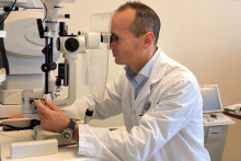 Le professeur Vincent Daien du CHU de Montpellier
