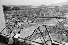 Vue de la ville d'Hiroshima après les ravages causées par la bombe atomique, en 1948, trois ans après le jet de la première bombe sur la population nippone.