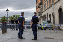 Policiers suédois à Stockholm.