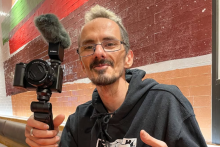 Le streamer Raphael Graven surnommé Jean Pormanove, décédé dans la nuit du 17 au 18 août, lors d'un direct sur la plateforme Kick.