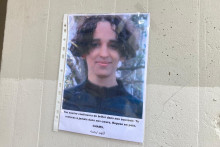 L'adolescent de 16 ans a été tué dimanche soir à l'arme blanche.