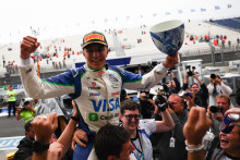 Le Français Isack Hadjar après sa troisième place lors du Grand Prix des Pays-Bas, le 31 août 2025.