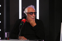 Gérard Darmon dans Les Grosses Têtes