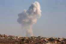 De la fumée au-dessus de Gaza, mercredi 17 septembre