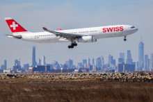 Un avion de la compagnie Swiss International Air Lines n'a pas pu décoller depuis Boston, le 16 septembre 2025, après que de la fumée est sortie d'un moteur de l'avion.