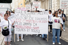 Une marche blanche organisée à Poitiers après la mort d'une jeune femme, tuée par son ancien compagnon.