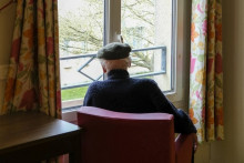 Une personne âgée dans illustrations dans un Ehpad du Maine-et-Loire (image d'illustration)