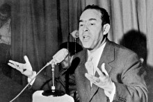Mehdi Ben Barka en 1959 au Maroc. L'opposant politique au roi Hassan II a disparu le 29 octobre 1965, son corps n'a jamais été retrouvé.