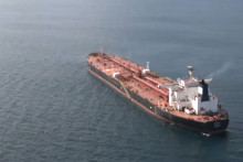L'arraisonnement du pétrolier russe au large de Saint-Nazaire