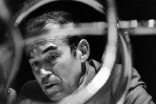Le garde des Sceaux Robert Badinter, rédacteur en chef du journal inattendu sur RTL, le 5 septembre 1981