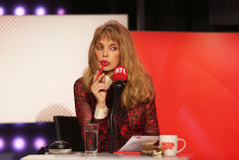 Arielle Dombasle OK