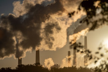 Pollution (illustration)