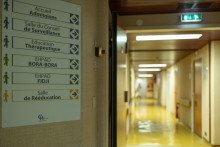 Un couloir d'Ehpad (Photo d'illustration)