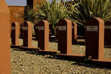 Les tombes de tirailleurs africains massacrés par l'armée française