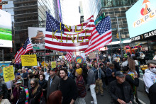 Des manifestations contre Donald Trump à New York, le 18 octobre 2026