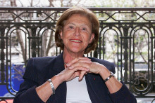Monique Pelletier à Paris, le 23 mars 2000