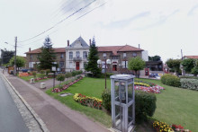 Mairie de Morsang-sur-Orge, dans l'Essonne, à l'origine de l'interdiction du lancer de nains