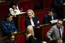 Marine Le Pen et Jean-Philippe Tanguy sur les bancs de l'hémicycle de l'Assemblée nationale, le 31 octobre 2025