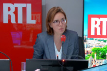 Amélie de Montchalin, dans le studio de RTL, le 3 novembre 2025