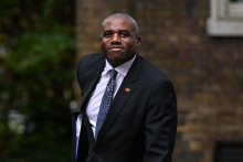 David Lammy, vice Premier-ministre arrive à Downing Street, à Londres, le 28 octobre 2025.