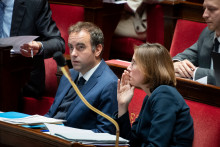 Sébastien Lecornu et Amélie de Montchalin à l'Assemblée nationale, le 31 octobre 2025