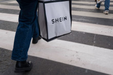 Un sac de la marque Shein, désormais vendue au BHV à Paris (image d'illustration)