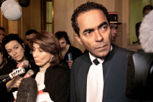 Alex Ursulet, à l'issue du procès de Guy Georges, au palais de justice de Paris, le 5 avril 2001.