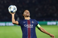 Le capitaine du PSG, Marquinho, célèbre après un but face à l'Atalanta durant la première journée de la Ligue des champions, le 17 septembre 2025 au Parc des princes, à Paris.