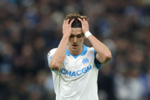 Première mi-temps compliquée pour les Marseillais, menés sur leur pelouse face à Newcastle.