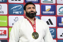 Le judoka Inal Tasoev, pris lors du Grand Slam de Paris en février 2025, va pouvoir concourir de nouveau sous bannière russe.