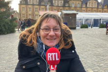 Céline, gagnante de la valise RTL cachée à Charleville-Mézières le 1er décembre 2025
