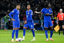 Kylian Mbappé, Michael Olise et Manu Koné avec l'équipe de France lors de la rencontre des qualifications à la Coupe du monde contre l'Ukraine, le 13 novembre 2025 au Parc des Princes.