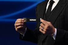 Le papier de la Norvège lors du tirage au sort de la Coupe du monde, le 5 décembre 2025.