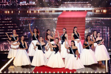 Les douze demi-finalistes de l'élection Miss France 2026