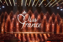Plateau de l'élection de Miss France, en 2023.