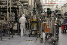 À l'intérieur de la gigafactory ACC, à Douvrin, en décembre 2024.