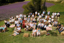 L'émission consacrée aux 20 ans de L'amour est dans le pré a réuni une centaine d'agriculteurs et leur famille.