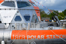 La goélette de l'expédition Tara à Lorient, dans le Morbihan.