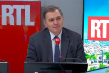 Philippe Tabarot, dans le studio de RTL le 23 décembre 2025